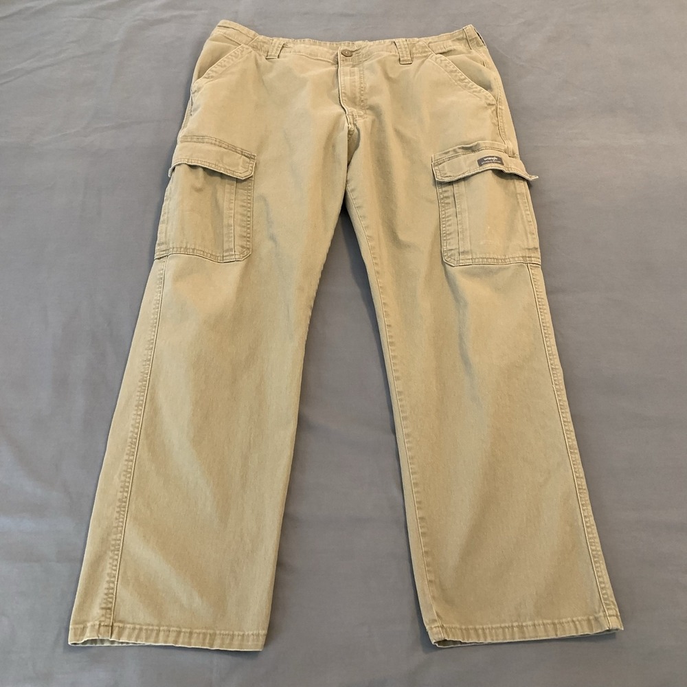 Wrangler Cargo Pants Mens 36x30 Beige Relaxed Fit Cotton Stretch Casual Outdoor